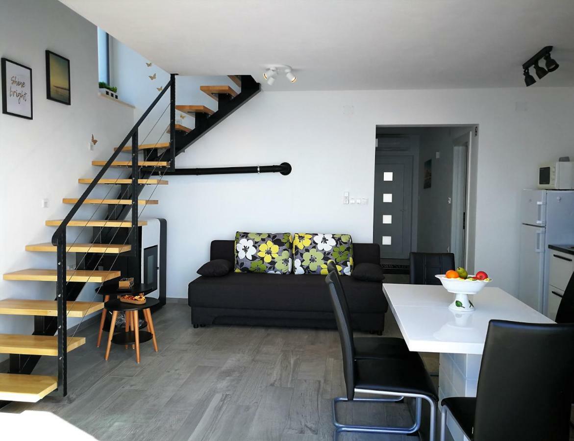 Apartment Segnia Senj  Eksteriør billede
