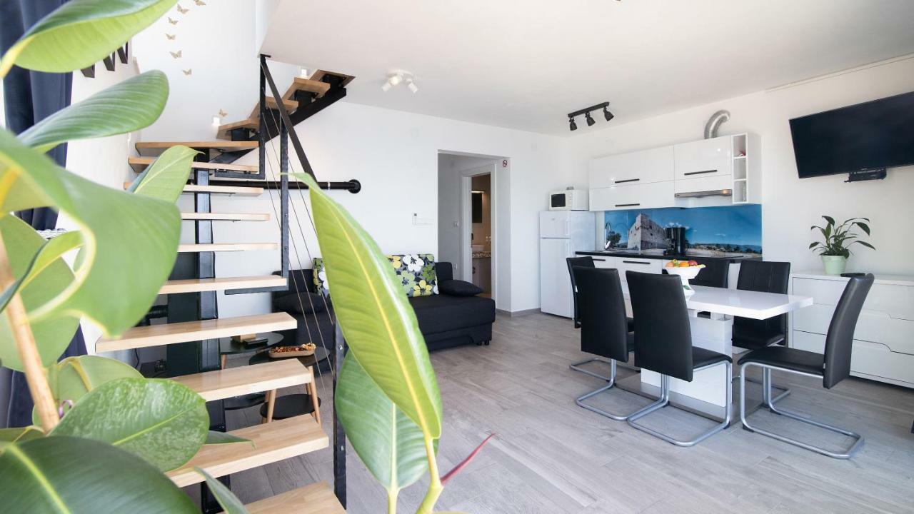 Apartment Segnia Senj  Eksteriør billede
