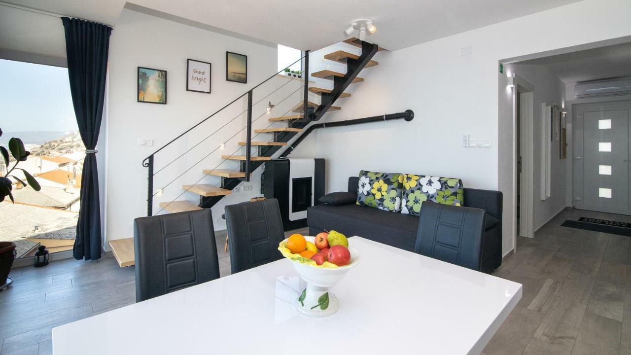 Apartment Segnia Senj  Eksteriør billede